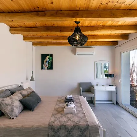 Restia Seaside Ii, 50m From Megas Gialos * Μέγας Γιαλός-Νίτες